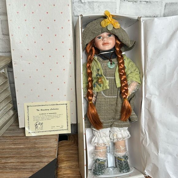 NIB Vintage The Broadway Collection Porcelain Doll Limited Edition Polly 12400 - Picture 1 of 6